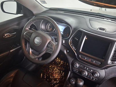 2022 Jeep Cherokee Latitude Lux 4x4