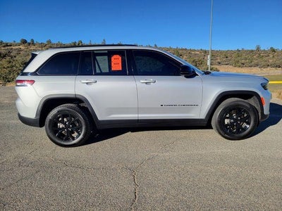 2024 Jeep Grand Cherokee Altitude