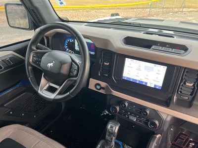 2023 Ford Bronco Base