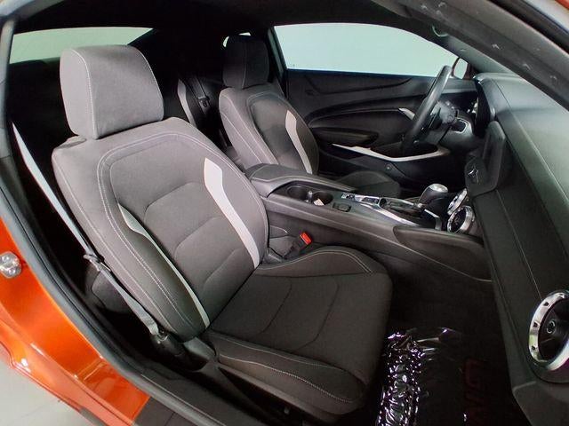 2024 Chevrolet Camaro 1LT - Photo 14