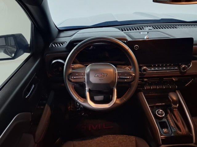 2025 Chevrolet Colorado Z71 - Photo 12