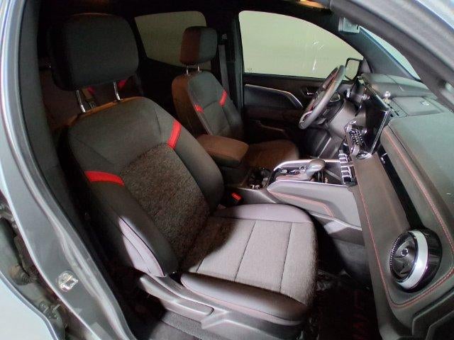 2025 Chevrolet Colorado Z71 - Photo 15