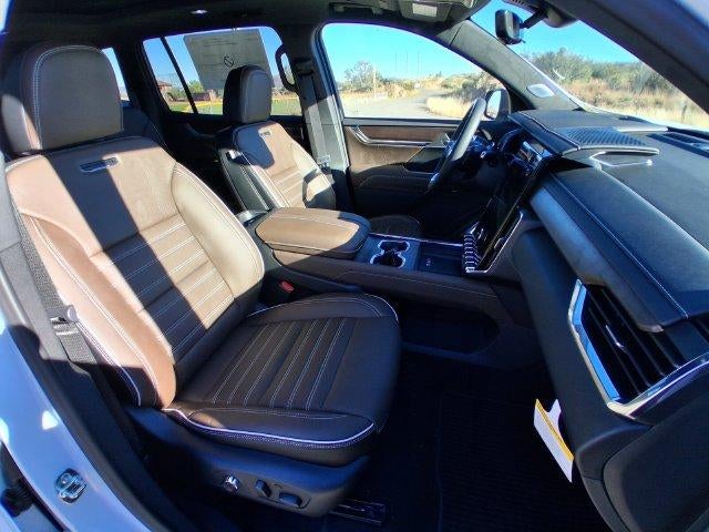 2027 GMC Acadia Denali Ultimate