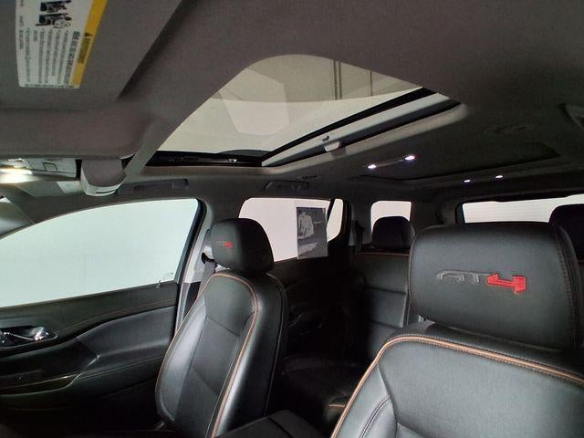 2022 GMC Acadia AT4