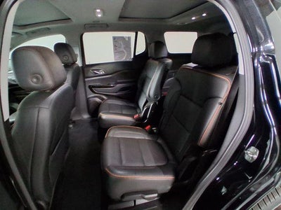 2022 GMC Acadia AT4