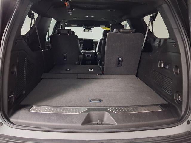 2025 GMC Yukon XL Denali - Photo 13