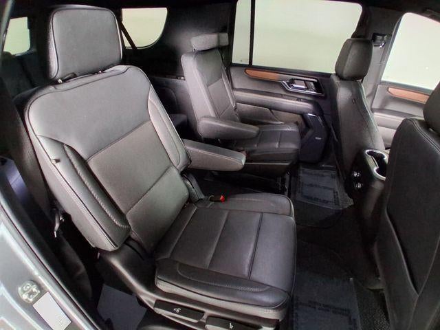 2025 GMC Yukon XL Denali - Photo 14