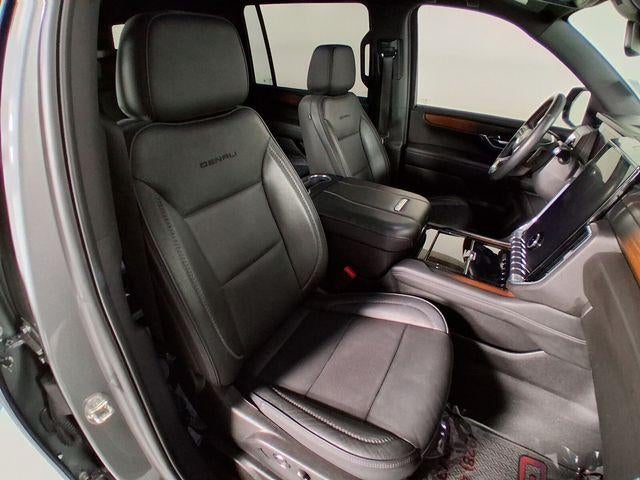 2025 GMC Yukon XL Denali - Photo 15