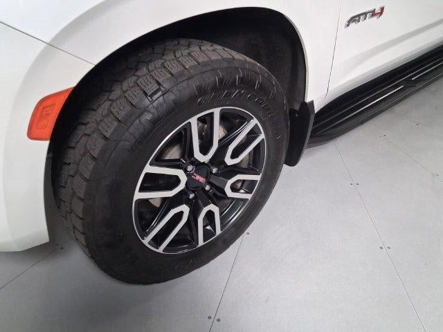 2023 GMC Yukon XL AT4