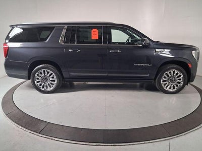 2023 GMC Yukon XL Denali Ultimate