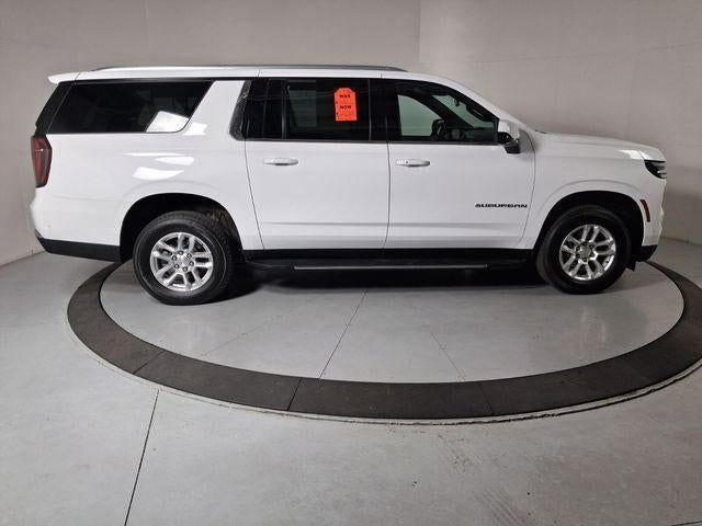 2025 Chevrolet Suburban LT