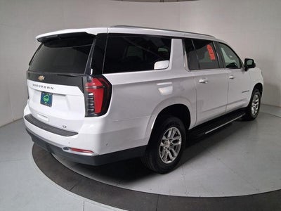 2025 Chevrolet Suburban LT