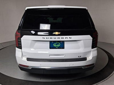 2025 Chevrolet Suburban LT