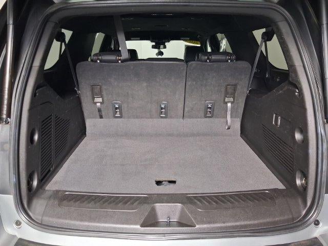 2023 Chevrolet Suburban LT - Photo 13