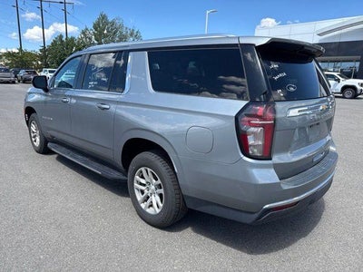 2023 Chevrolet Suburban LT