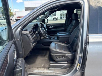 2023 Chevrolet Suburban LT