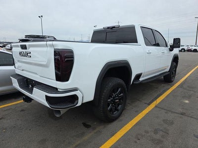 2025 GMC Sierra 3500 HD AT4