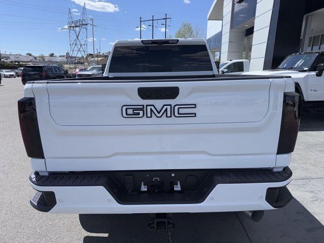 2025 GMC Sierra 3500 HD AT4