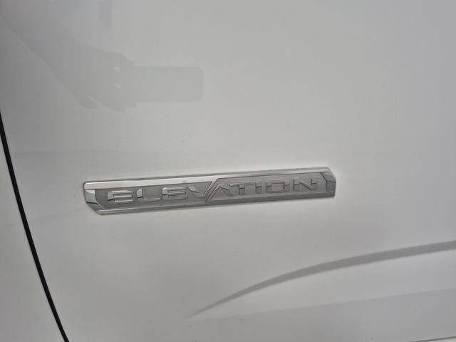 2022 GMC Canyon Elevation Standard