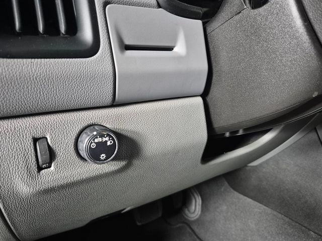 2022 GMC Canyon Elevation Standard