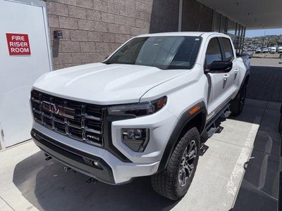 2024 GMC Canyon AT4