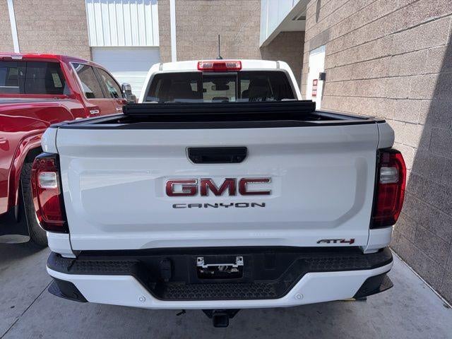 2024 GMC Canyon AT4