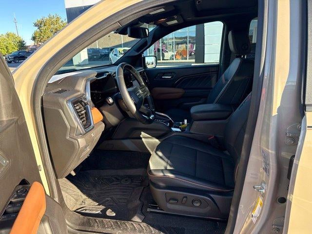 2024 GMC Canyon AT4