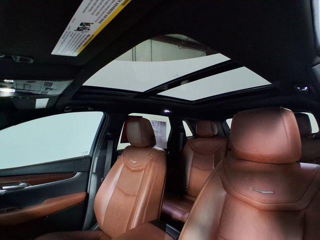 2025 Cadillac XT5 Sport