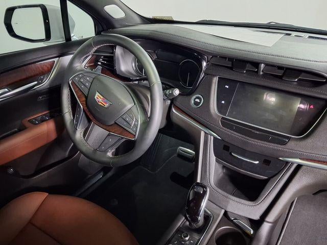 2025 Cadillac XT5 Sport