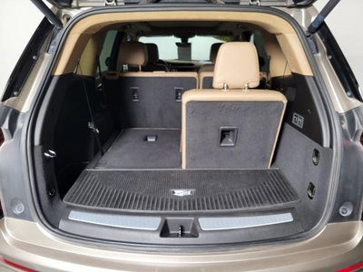 2022 Cadillac XT6 Premium Luxury