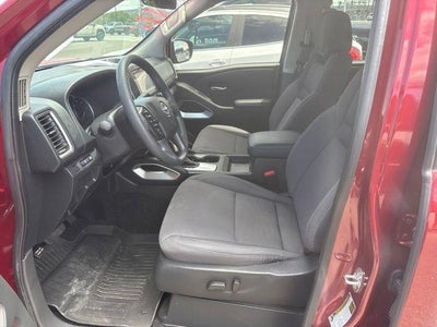 2024 Nissan Frontier Crew Cab SV 4x2