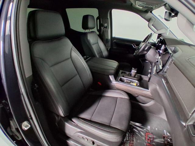 2024 Chevrolet Silverado 1500 LTZ - Photo 16