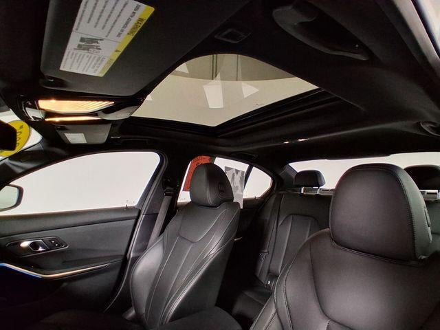2025 BMW 3 Series 330i