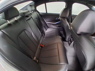 2025 BMW 3 Series 330i