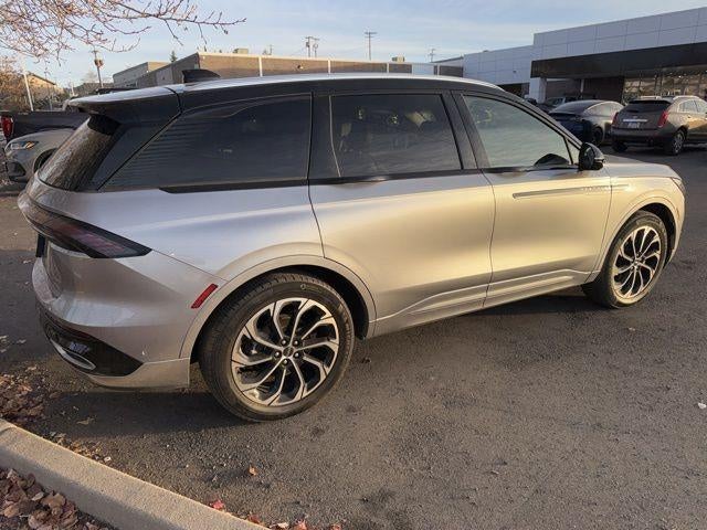 2024 Lincoln Nautilus Reserve