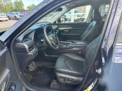 2024 Toyota Grand Highlander XLE