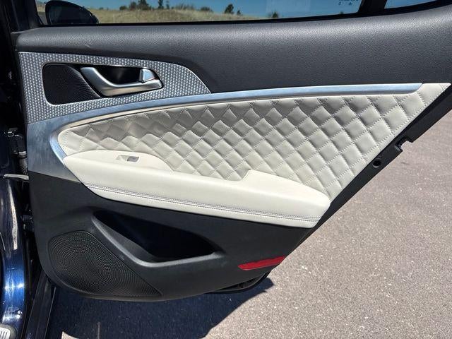 2023 Genesis G70 3.3T AWD