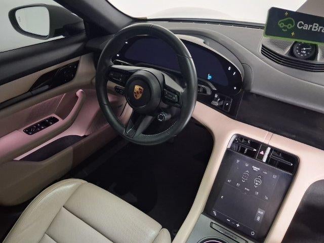 2024 Porsche Taycan Base - Photo 17