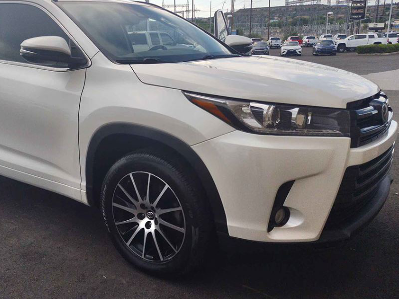 Findlay GMC Prescott Collision Before And After Photo